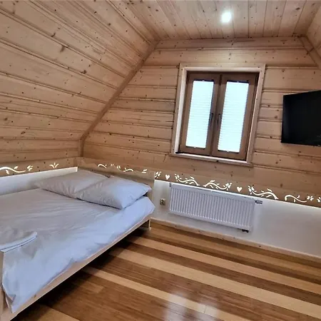 Pokoje Pod Modrzewiami Ciche  Zewnętrze zdjęcie